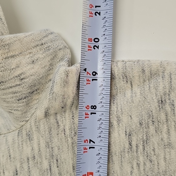 Mile(s) Madewell Lace Front, Short Sleeve Hoodie, Heather Cream Gray, Sz M, NEW - Picture 6 of 8